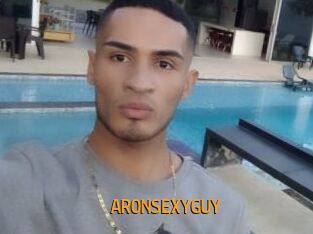 ARONSEXYGUY