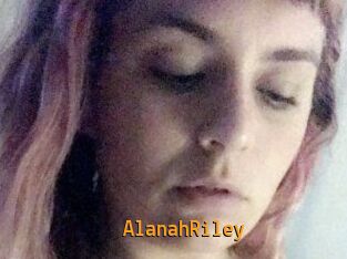 Alanah_Riley