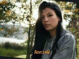 AnnieW