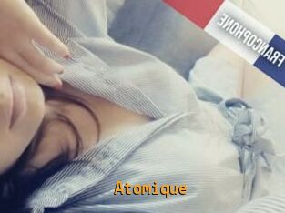 Atomique