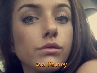 Ava_Maxxey