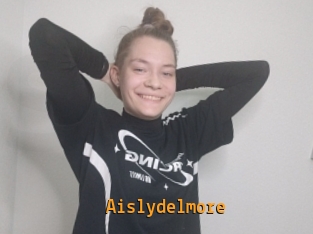 Aislydelmore