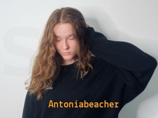 Antoniabeacher