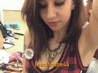 Beachbabe44