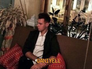 DANI_YELL