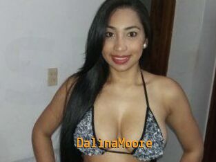 Dalina_Moore