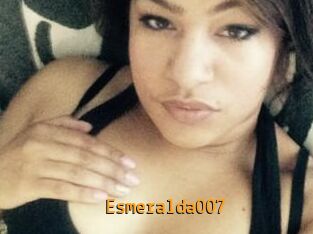 Esmeralda007