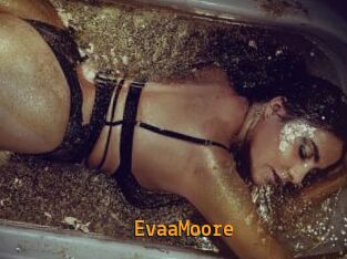 EvaaMoore