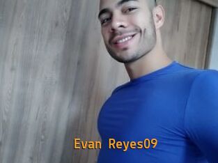 Evan_Reyes09