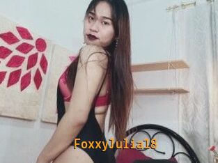 FoxxyJulia18