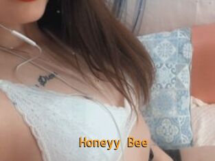 Honeyy_Bee