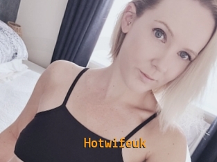 hotwifeuk Sexcam Portal