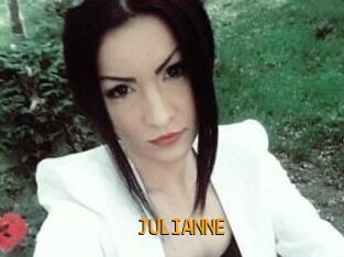 JULIANNE_