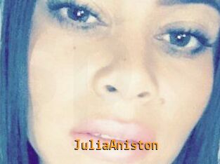 Julia_Aniston