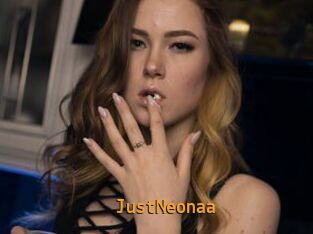 JustNeonaa