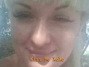 Kiss_Me_XoXo