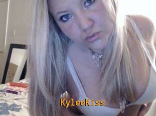 Kylee_Kiss