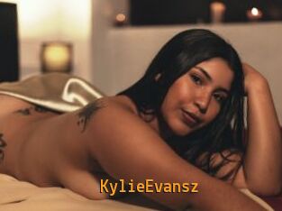 KylieEvansz