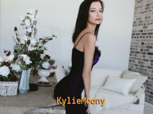 KylieMoony