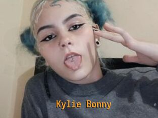 Kylie_Bonny