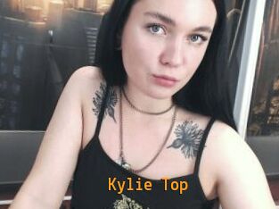 Kylie_Top
