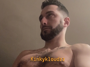 Kinkykloudzz
