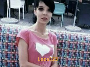 Lara123