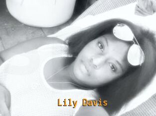Lily_Davis