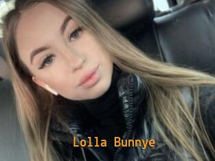 Lolla_Bunnye