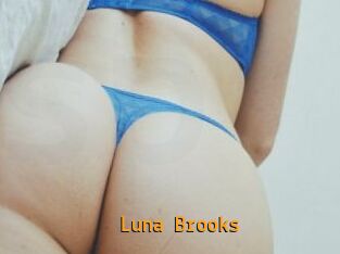 Luna_Brooks