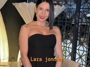 Lara_jonness