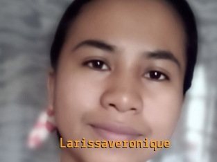 Larissaveronique