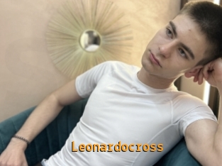 Leonardocross