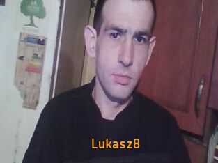 Lukasz8
