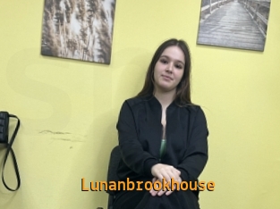 Lunanbrookhouse