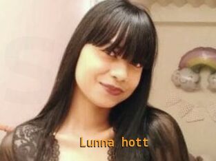 Lunna_hott