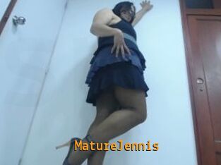 MatureJennis