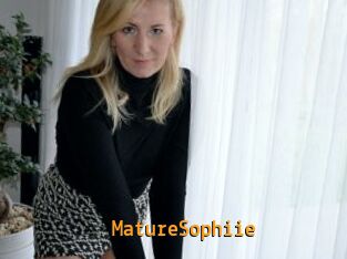 MatureSophiie