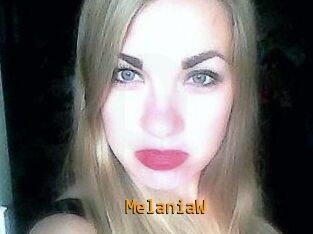 MelaniaW