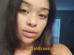 Miyah_Brooks