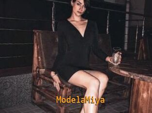 ModelaMiya