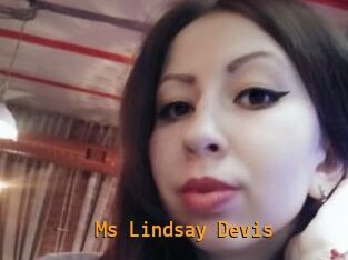 Ms_Lindsay_Devis