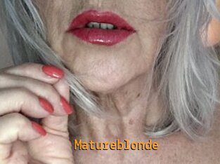 Matureblonde
