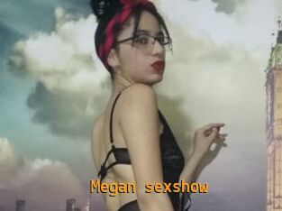 Megan_sexshow