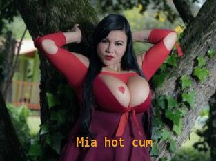 Mia_hot_cum