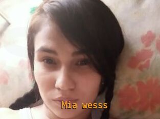 Mia_wesss