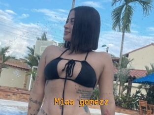 Miaa_gomezz