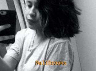Nali_Brooks