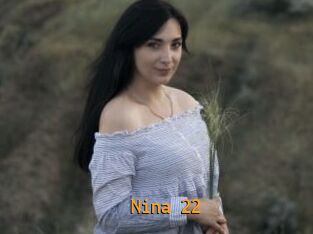 Nina_22