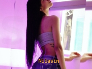 Niiasin